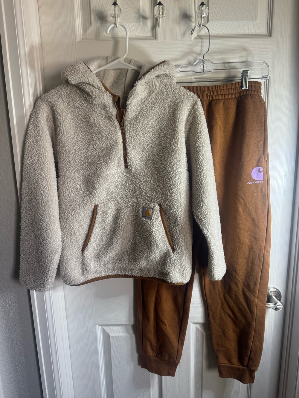 Carhartt Cream Sherpa Hoodie with Brown Sweatpants Set